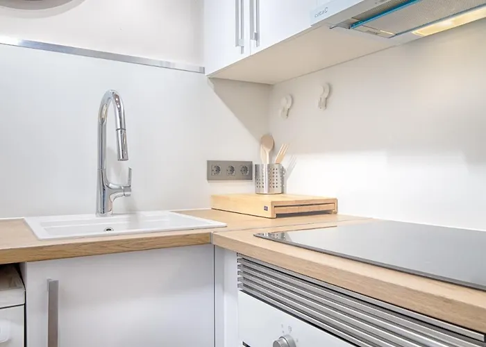 Saplan Real Estate Carlac Lägenhet Les